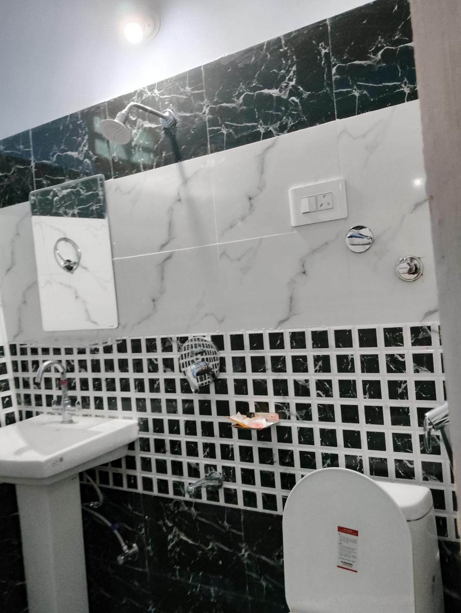 Dog N Hill Hotel Касол Екстериор снимка
