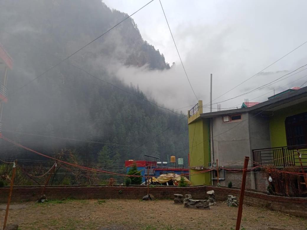 Dog N Hill Hotel Касол Екстериор снимка